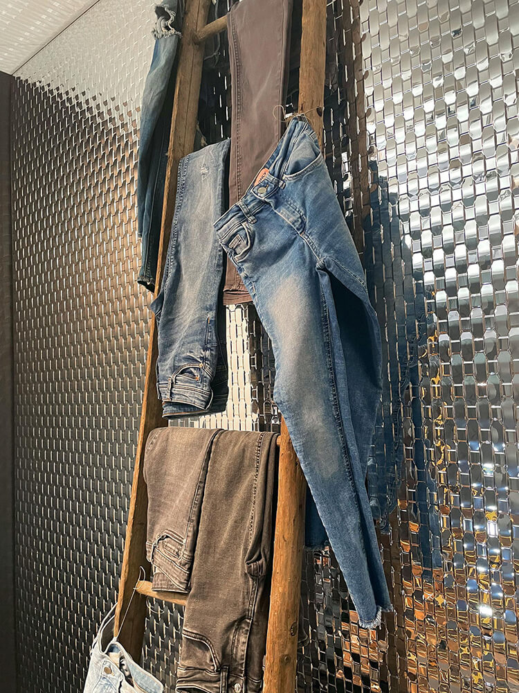 Wall covering WallFace 3D metal look 24956 RATTAN 20 Silver self-adhesive silver Wall covering WallFace 3D metal look 24956 RATTAN 20 Silver self-adhesive silver