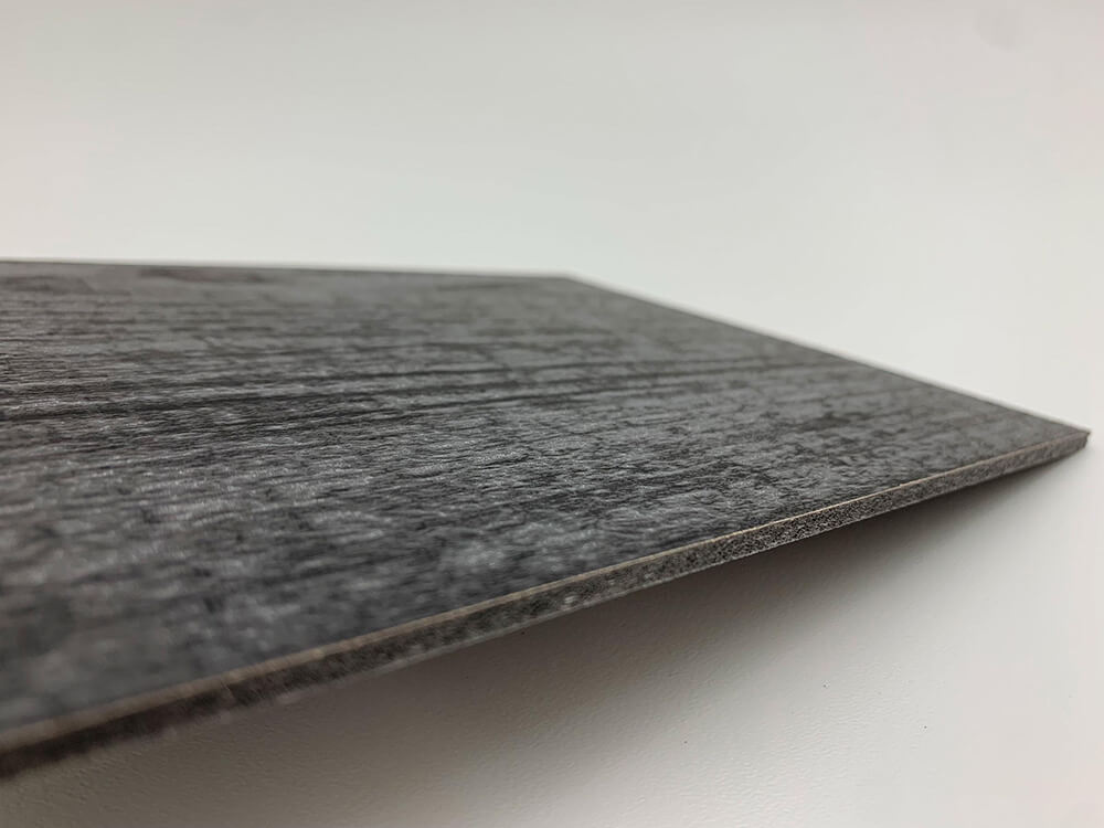 Panel decorativo WallFace aspecto madera 25153 Carbonized Wood Antigrav negro Panel decorativo WallFace aspecto madera 25153 Carbonized Wood Antigrav negro