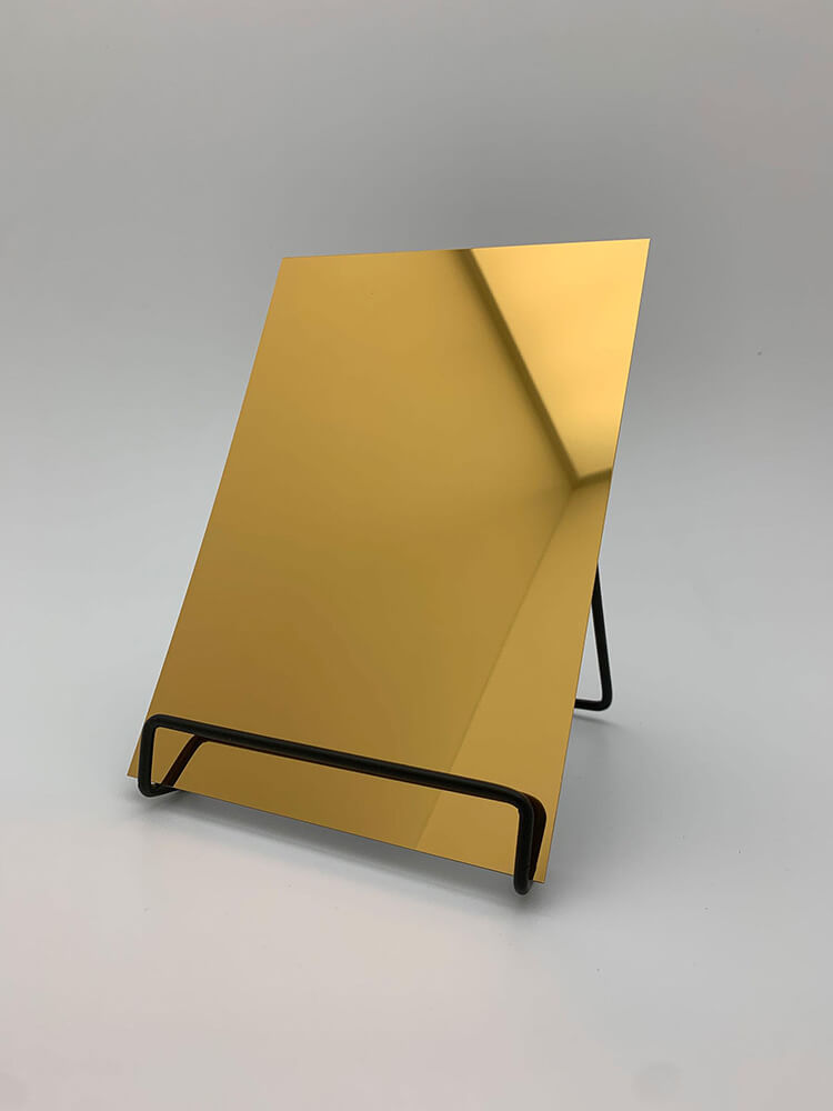 Panneau mural WallFace aspect métal miroir 10187 Gold AR auto-adhésif or Panneau mural WallFace aspect métal miroir 10187 Gold AR auto-adhésif or