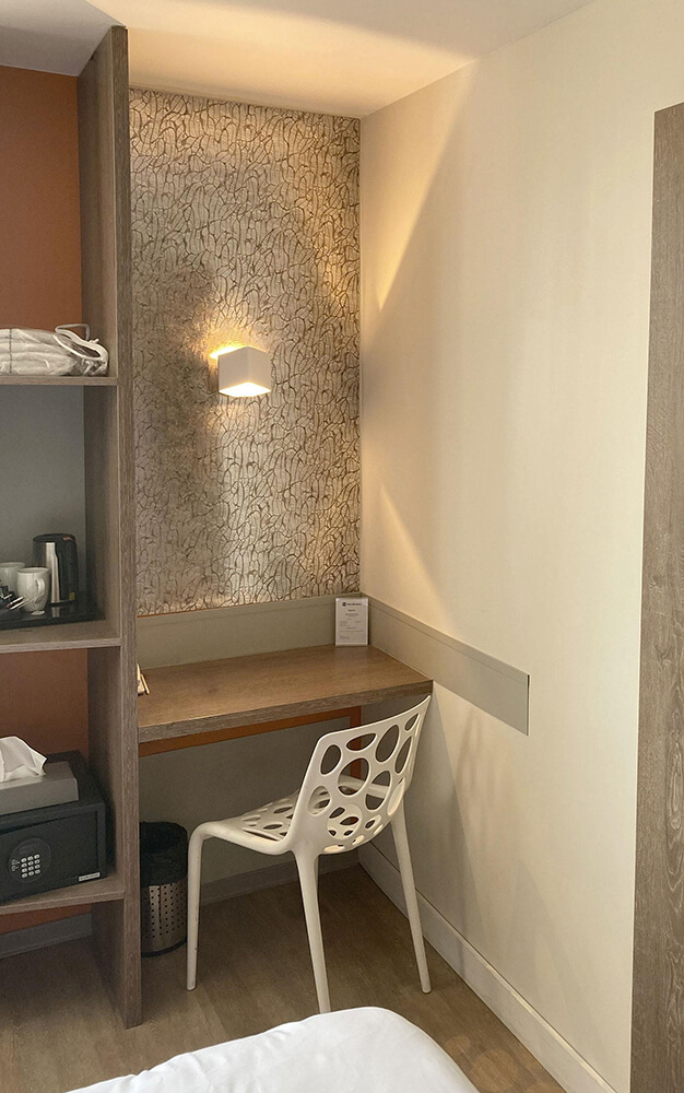 Panneau mural WallFace aspect métal 17037 MONSOON VINTAGE Brown auto-adhésif argent brun Panneau mural WallFace aspect métal 17037 MONSOON VINTAGE Brown auto-adhésif argent brun