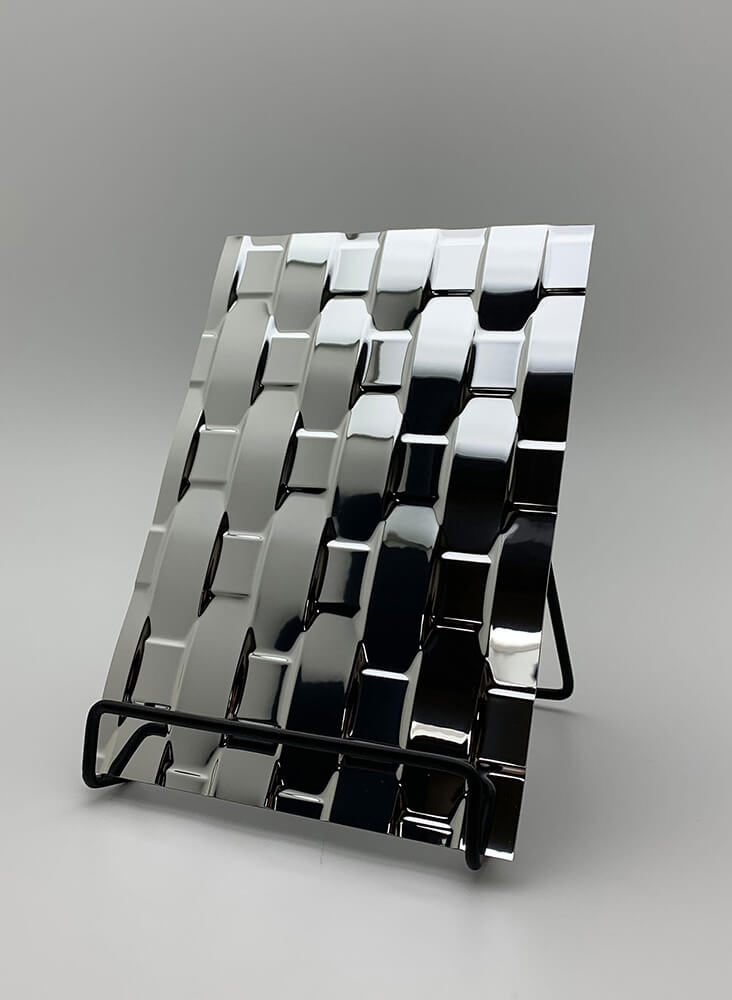 Revêtement mural WallFace 3D aspect métal 24956 RATTAN 20 Silver auto-adhésif argent Revêtement mural WallFace 3D aspect métal 24956 RATTAN 20 Silver auto-adhésif argent