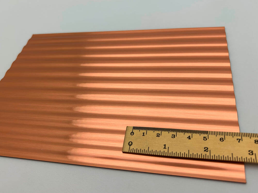 Pannello murale WallFace 3D aspetto metallico 29204 WAVE 12 Copper brushed AR autoadesivo rame bronzo Pannello murale WallFace 3D aspetto metallico 29204 WAVE 12 Copper brushed AR autoadesivo rame bronzo