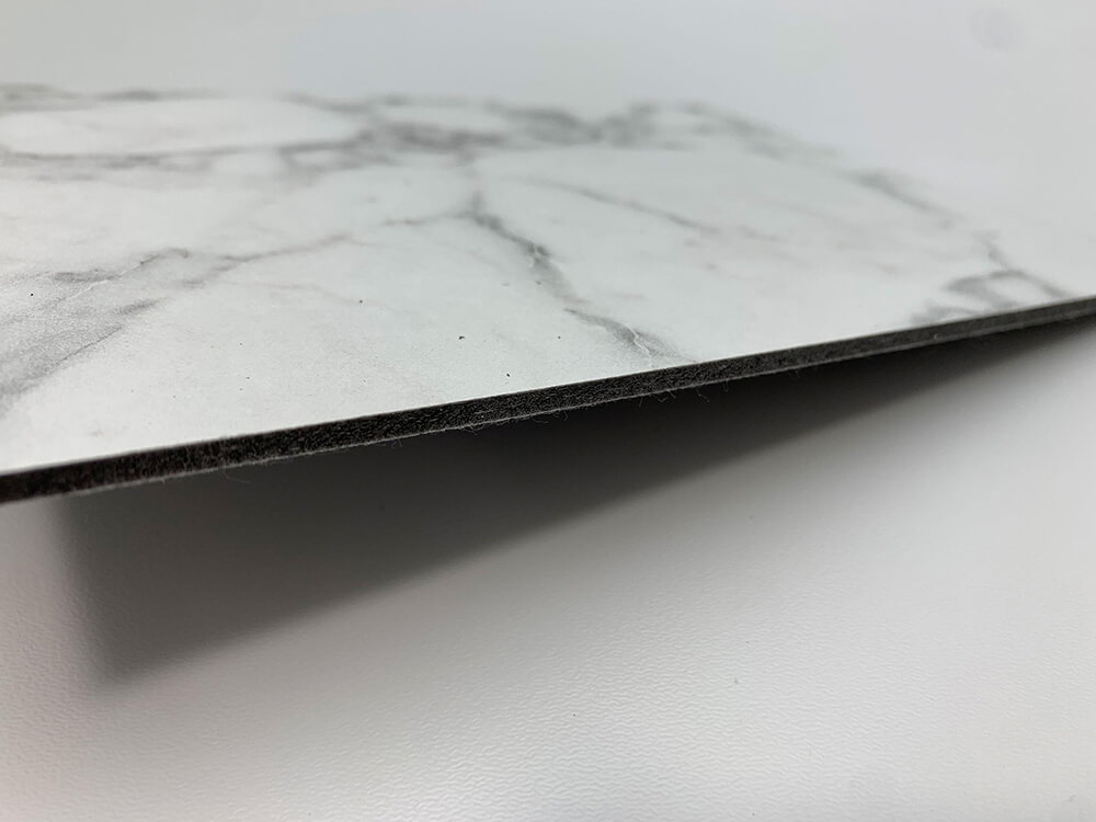 Pannello murale WallFace aspetto marmoreo 19566 MARBLE White Antigrav bianco grigio Pannello murale WallFace aspetto marmoreo 19566 MARBLE White Antigrav bianco grigio