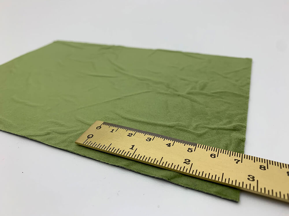 Pannello decorativo WallFace aspetto tessile 22715 CREPA VELVET Avocado autoadesivo verde Pannello decorativo WallFace aspetto tessile 22715 CREPA VELVET Avocado autoadesivo verde