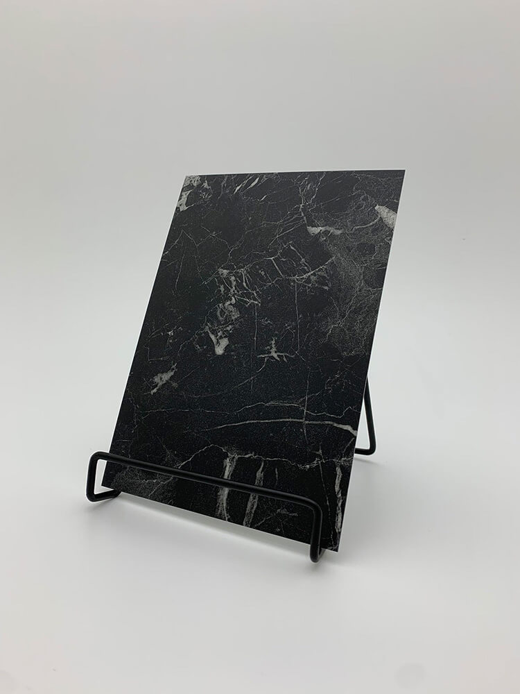 Pannello murale WallFace aspetto marmoreo 23099 MARBLE Black supermatt autoadesivo nero Pannello murale WallFace aspetto marmoreo 23099 MARBLE Black supermatt autoadesivo nero